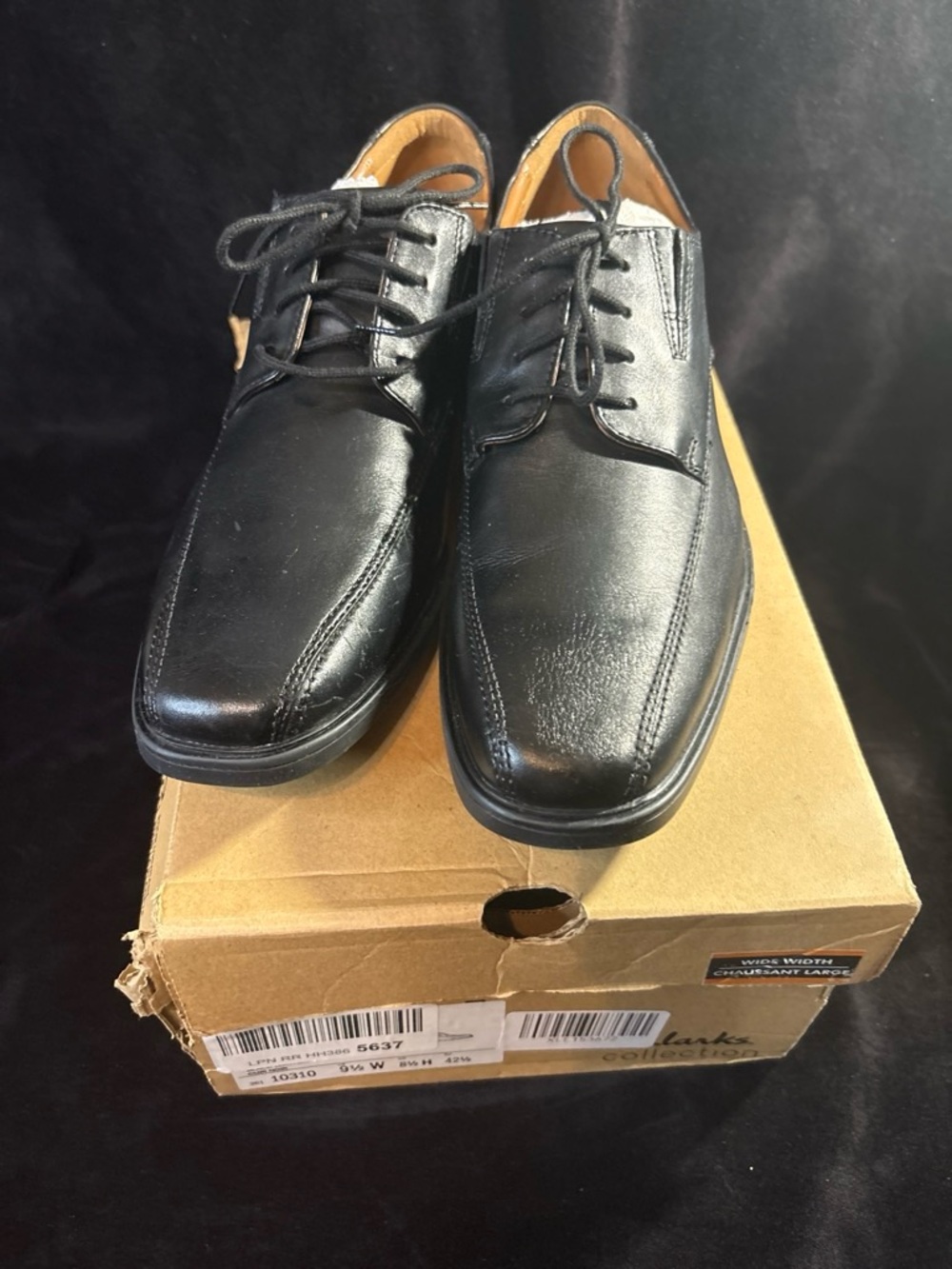 Clarks Men's Black Leather Lace-Up Oxford Dress Shoes NIB Business Casual Preppy